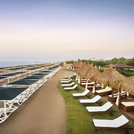 Ic Palace & Szálloda 5*