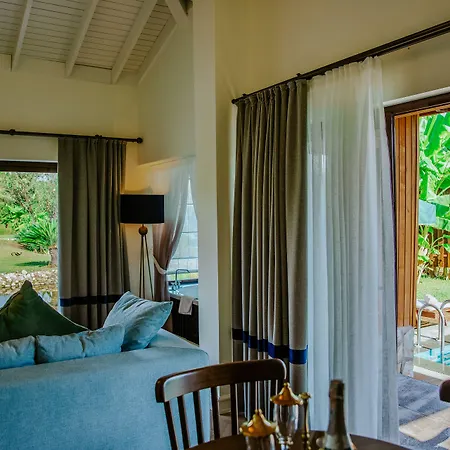 Ic Palace & Hotell 5*