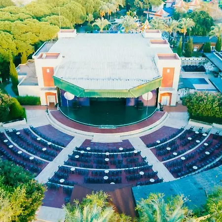 Ic Palace & 5*