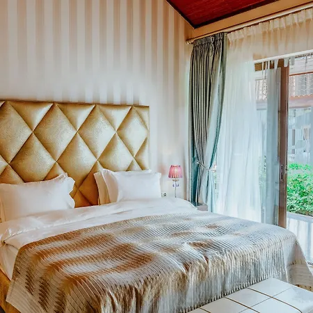 Hotel Ic Palace &